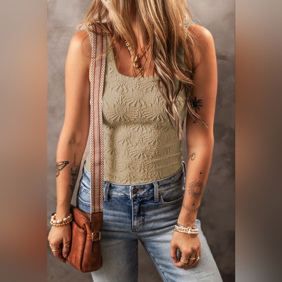 Square Neck Wide Strap Tank. Hit The Like ♡ Button For SALE Price - Picture 4 of 5